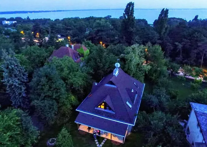 Biker Vakantiehuis Balatonakarattya