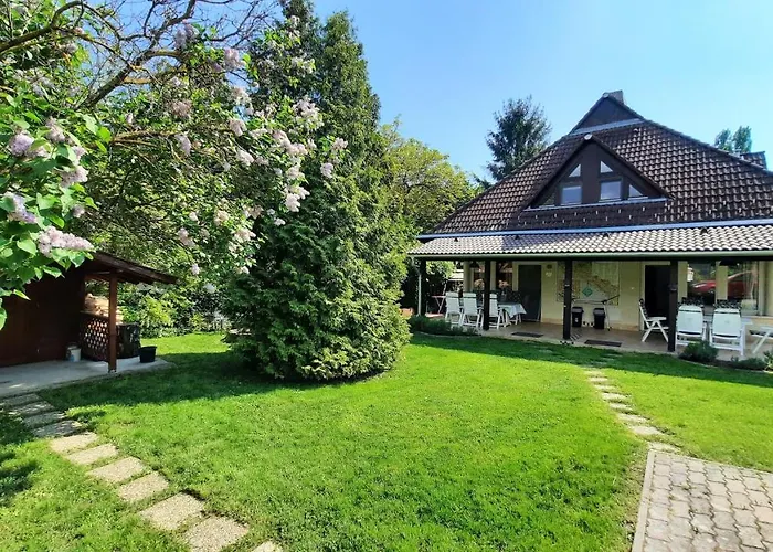 Balaton Chill House Сasa de vacaciones *