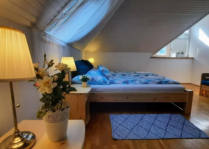 Balaton Chill House * Balatonakarattya